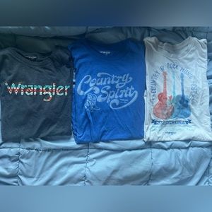 Womens wrangler graphic tees
